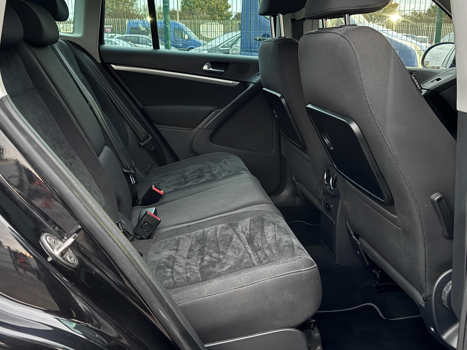 Used Volkswagen Tiguan 2014 for sale - 76295318: Photo 22