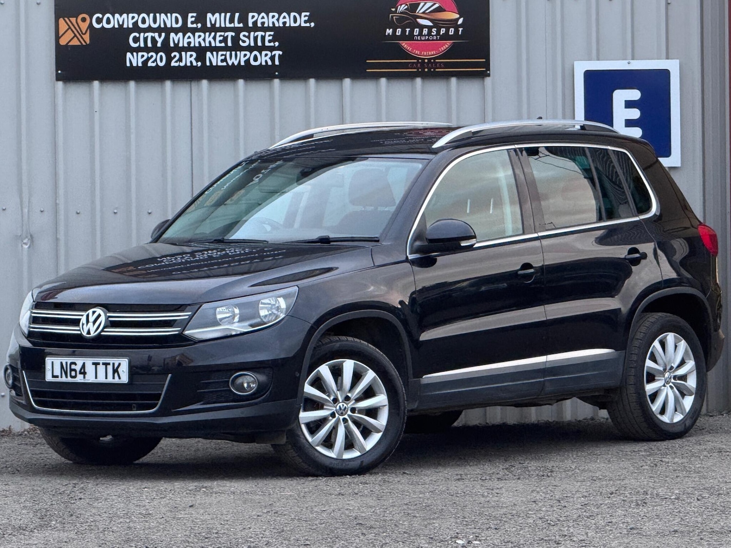Used Volkswagen Tiguan 2014 for sale - 76295318: Photo 4