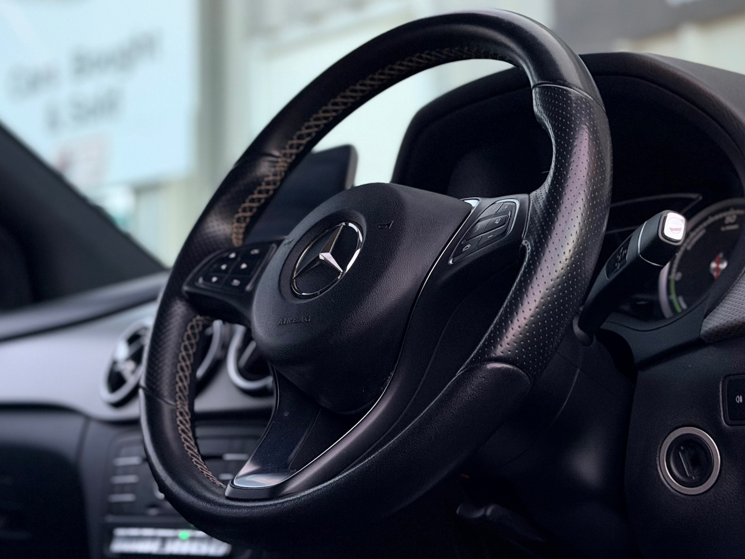 Used Mercedes-Benz B Class 2016 for sale - 76964307: Photo 12