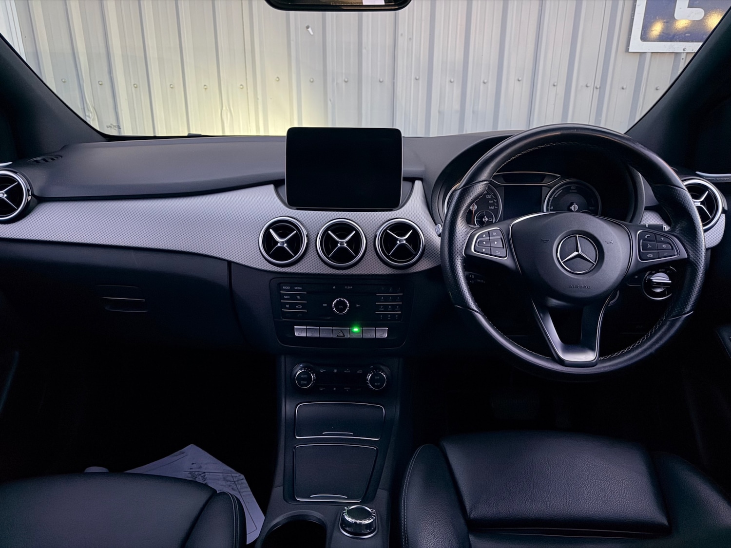 Used Mercedes-Benz B Class 2016 for sale - 76964307: Photo 14