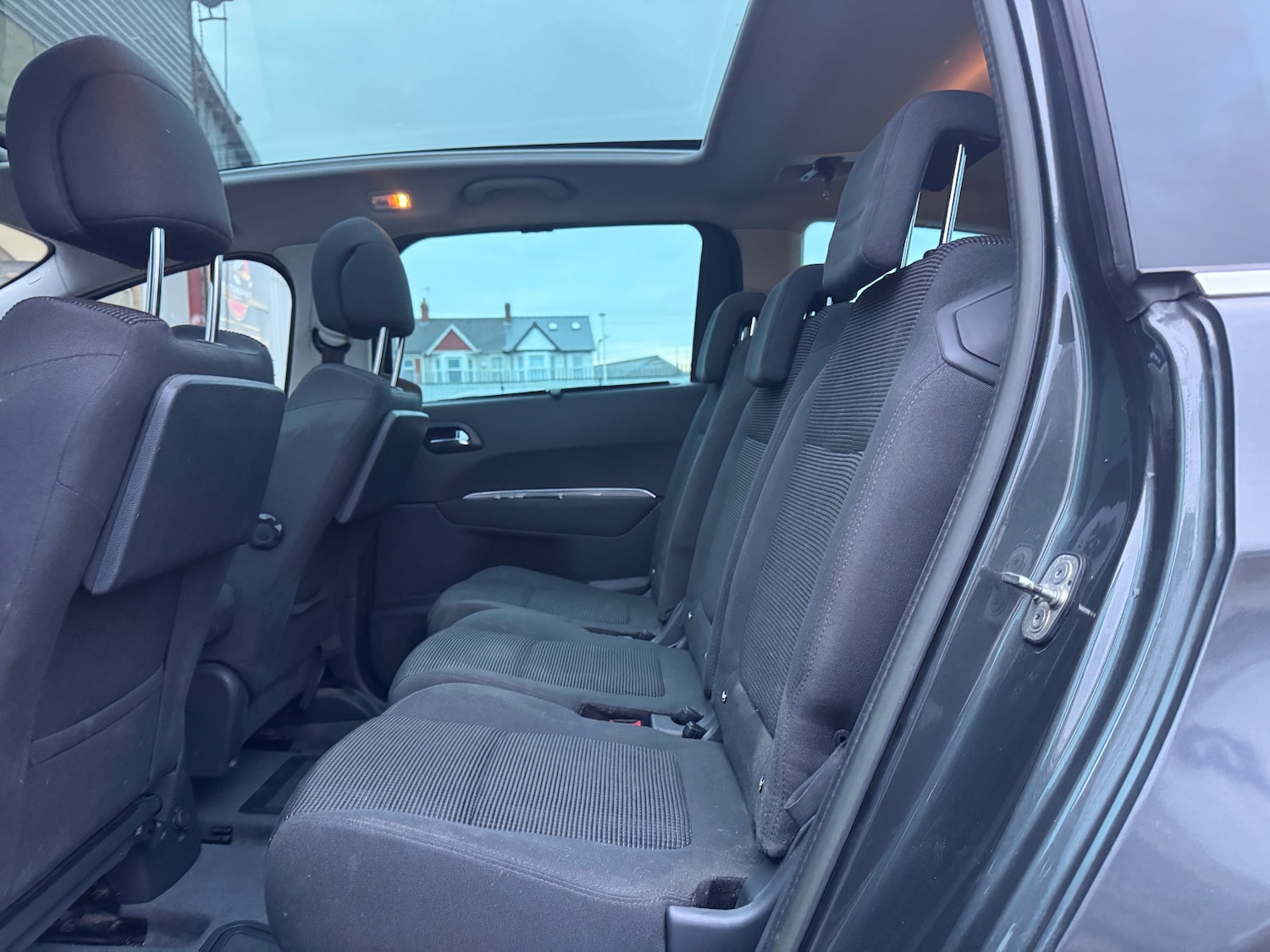 Used Peugeot 5008 2013 for sale - 76348708: Photo 21