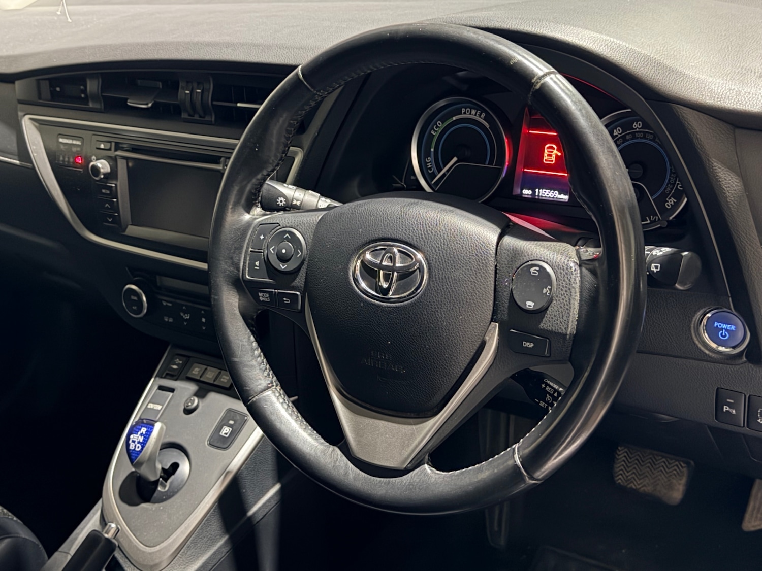 Used Toyota Auris 2012 for sale - 78048750: Photo 2