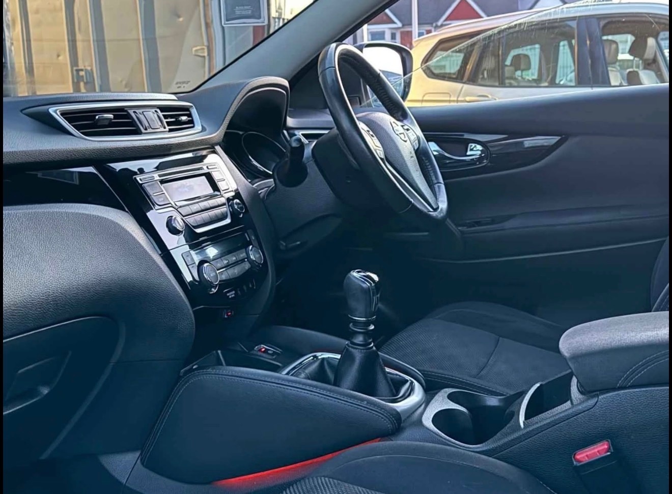 Used Nissan Qashqai 2016 for sale - 76897294: Photo 12