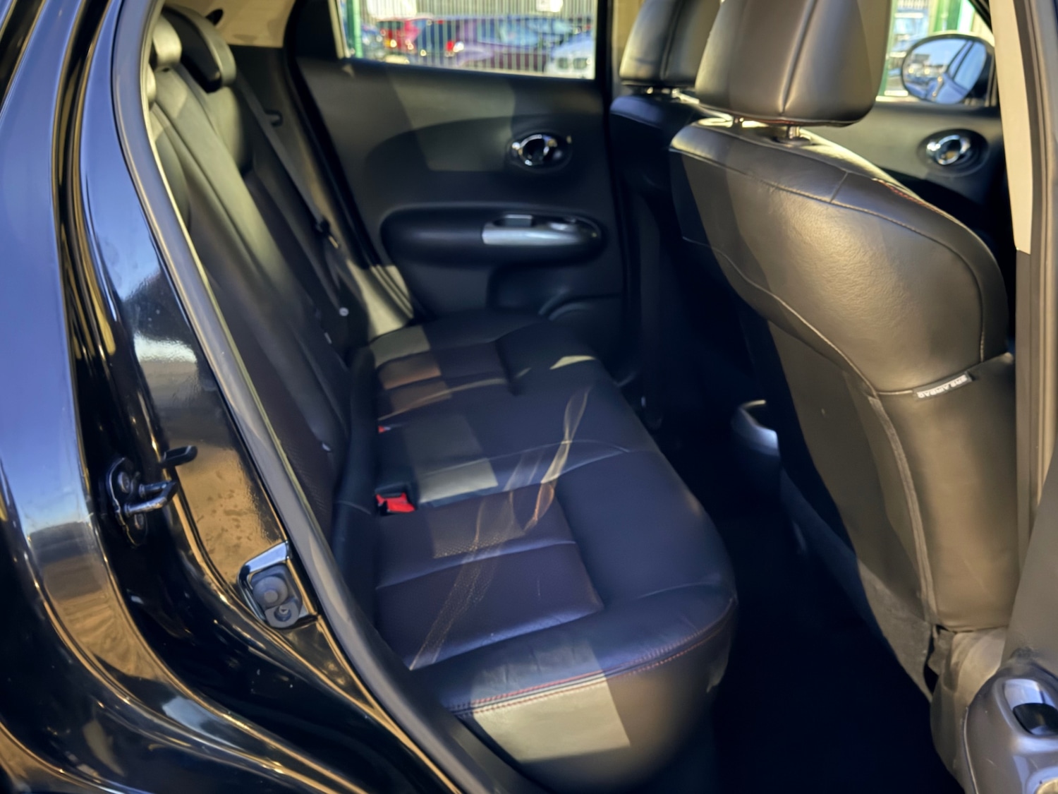 Used Nissan Juke 2012 for sale - 76630435: Photo 22