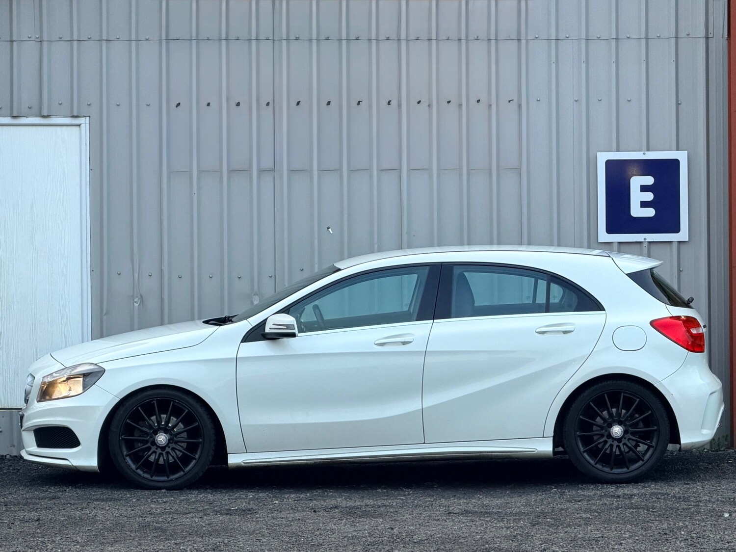 Used Mercedes-Benz A-Class 2013 for sale - 77357674: Photo 7