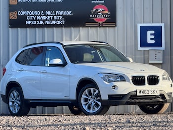 Used BMW X1 2013 for sale - 76107603: Photo