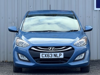 Used Hyundai i30 2013 for sale - 77549326: Photo