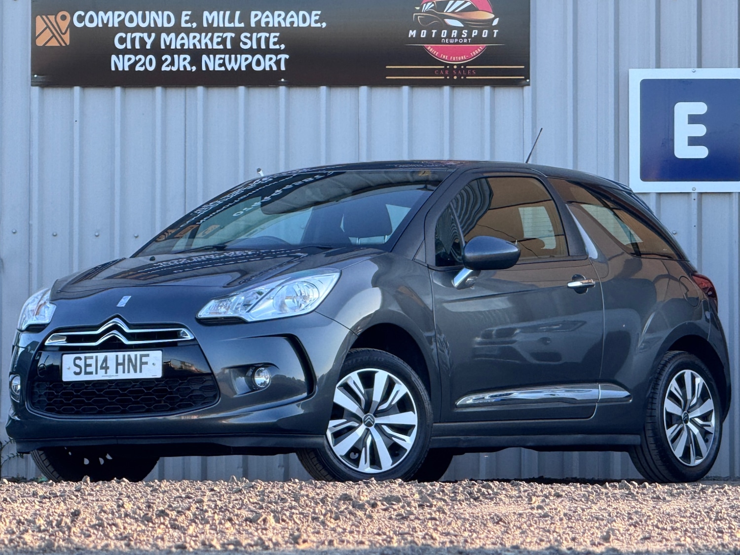Used Citroen DS3 2014 for sale - 76250801: Photo 2