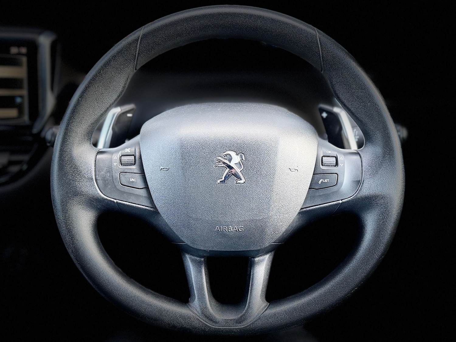Used Peugeot 208 2013 for sale - 76348711: Photo 15