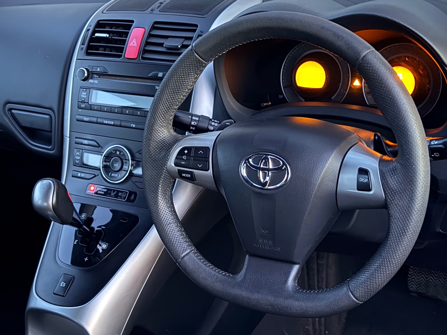 Used Toyota Auris 2010 for sale - 77921591: Photo 10