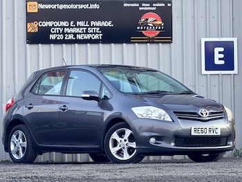 Used Toyota Auris 2010 for sale - 77921591: Photo