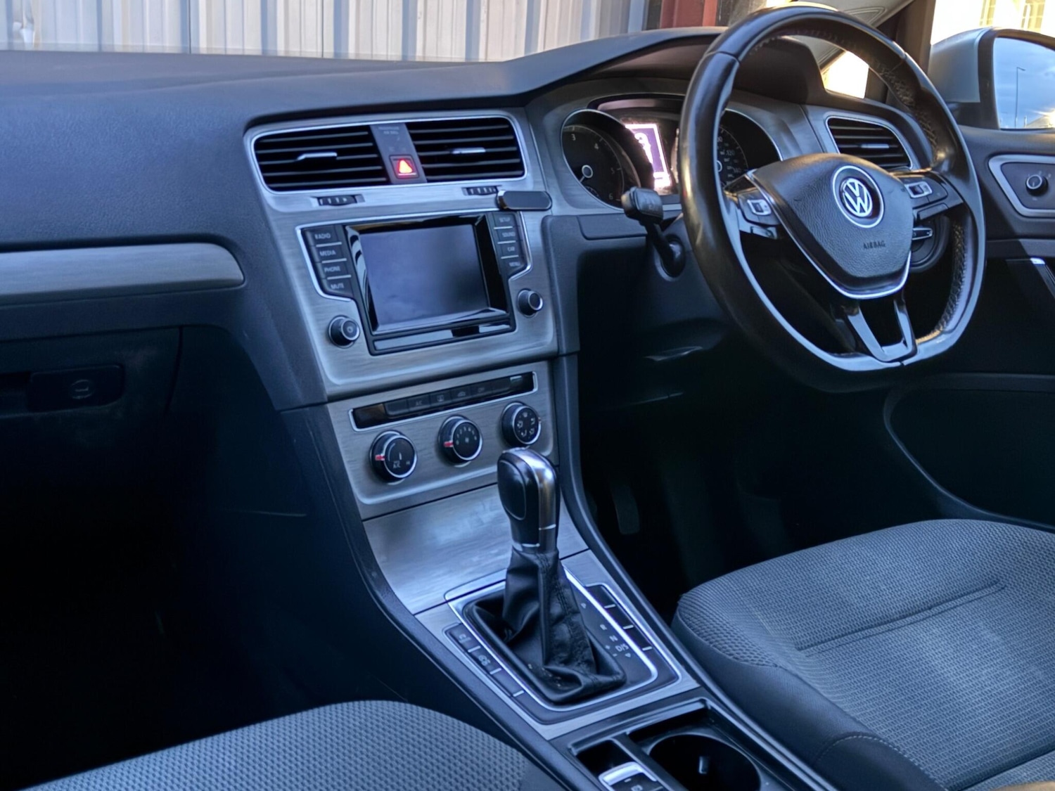 Used Volkswagen Golf 2014 for sale - 76159081: Photo 15