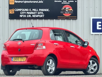 Used Toyota Yaris 2010 for sale - 77798690: Photo