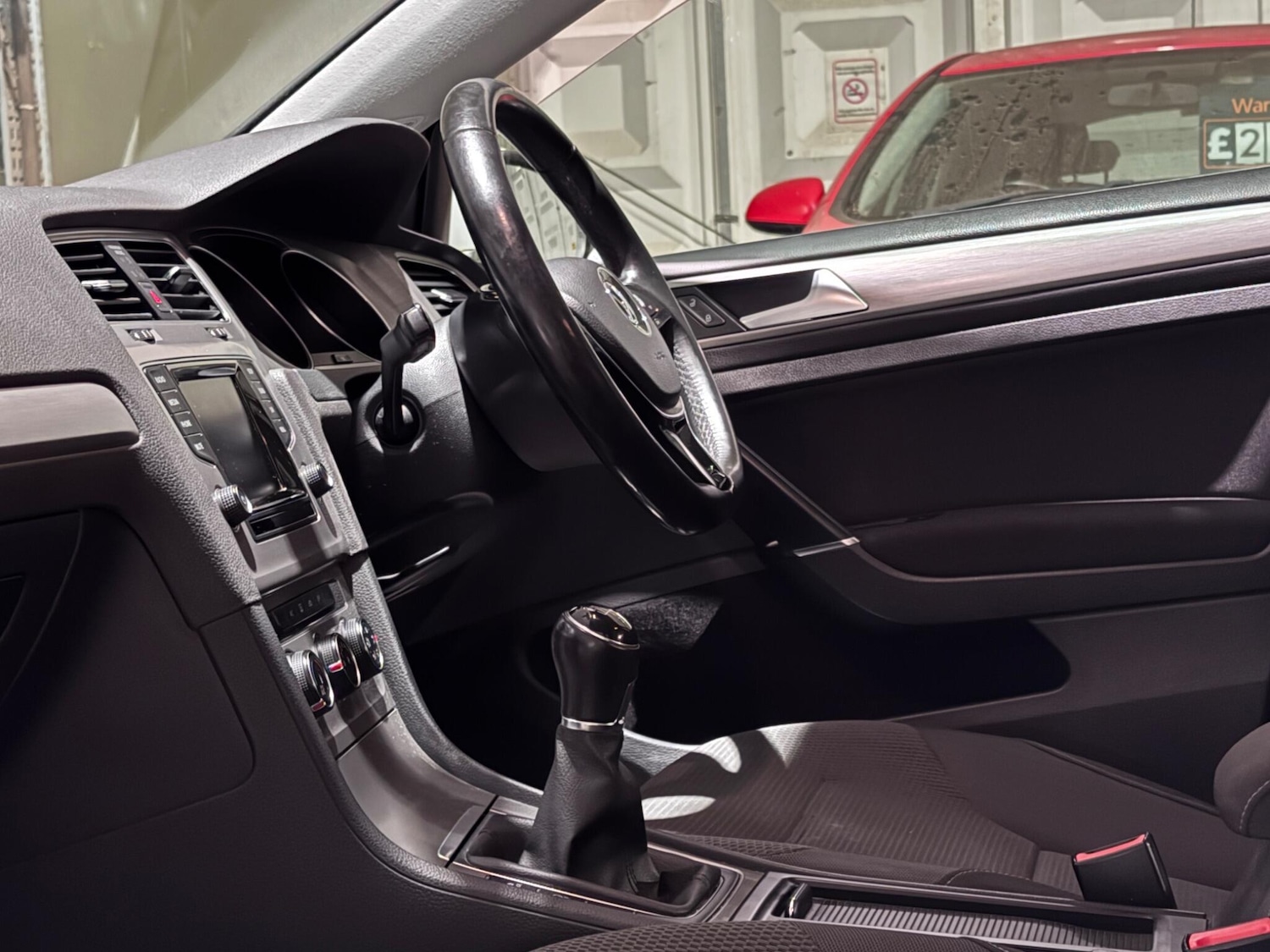 Used Volkswagen Golf 2014 for sale - 76189459: Photo 15