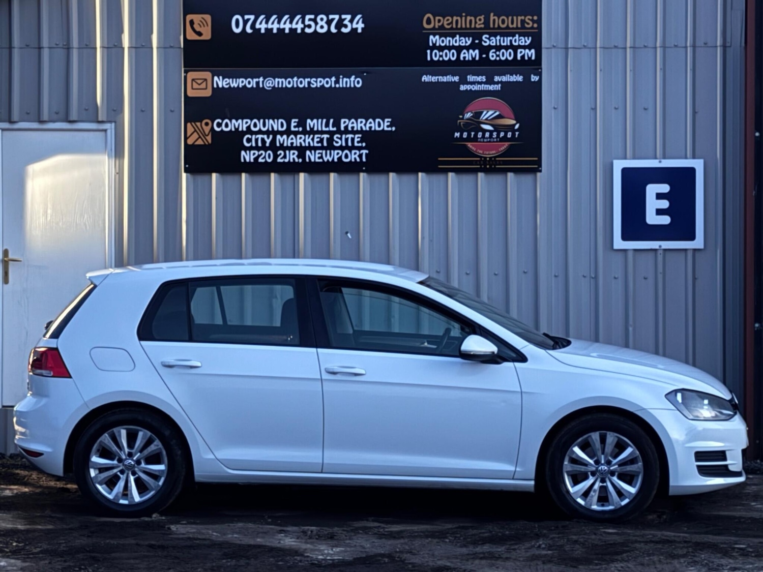 Used Volkswagen Golf 2014 for sale - 76189459: Photo 6