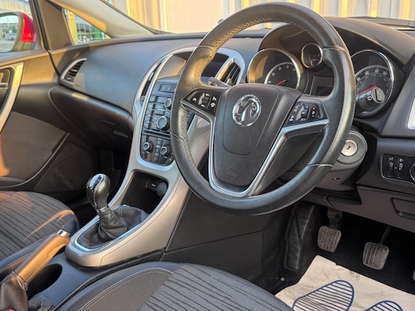 Used Vauxhall Astra 2014 for sale - 76175210: Photo 13