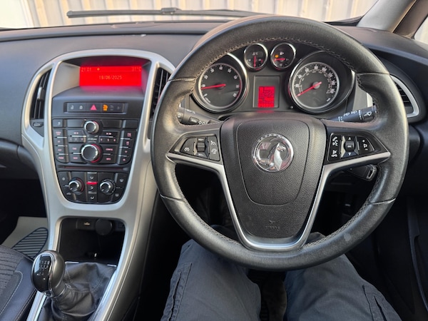Used Vauxhall Astra 2014 for sale - 76175210: Photo 20