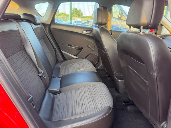 Used Vauxhall Astra 2014 for sale - 76175210: Photo 21