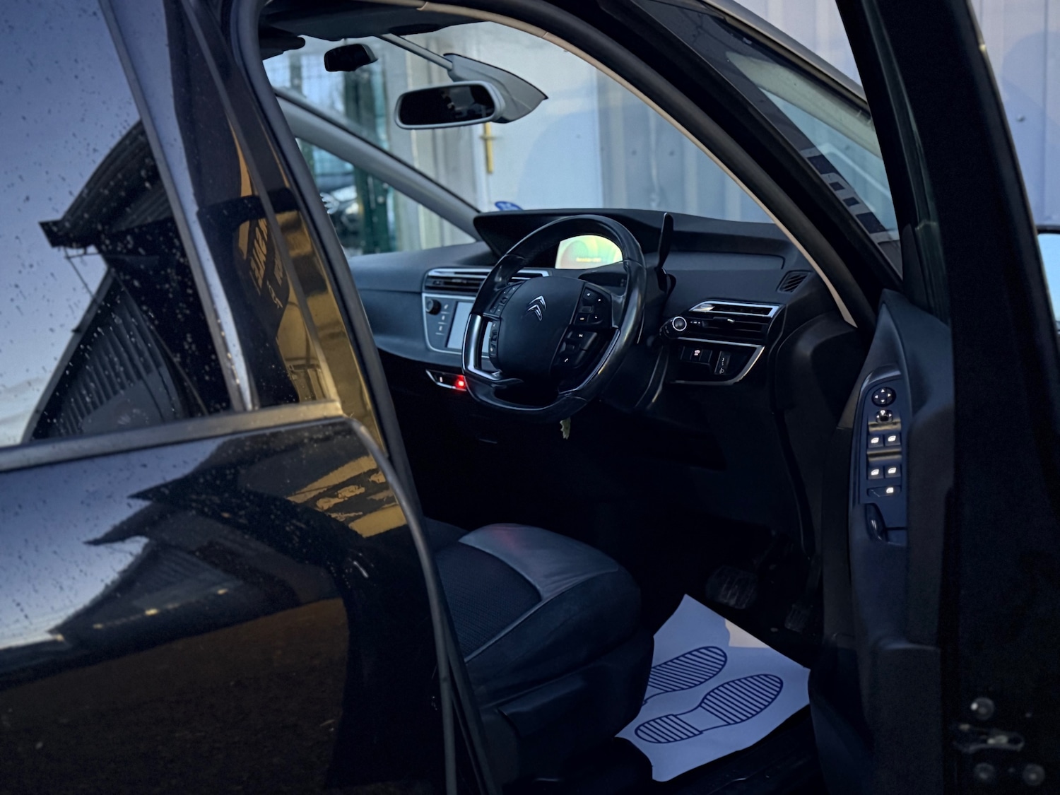 Used Citroen C4 Grand Picasso 2014 for sale - 76897332: Photo 9