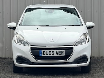 Used Peugeot 208 2015 for sale - 77118899: Photo