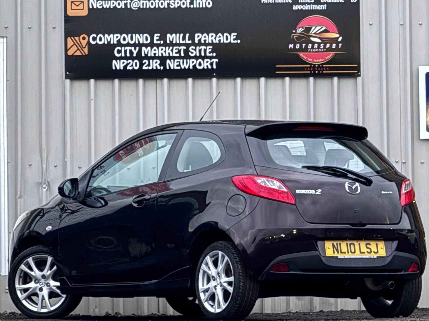 Used Mazda Mazda2 2010 for sale - 77101448: Photo 5