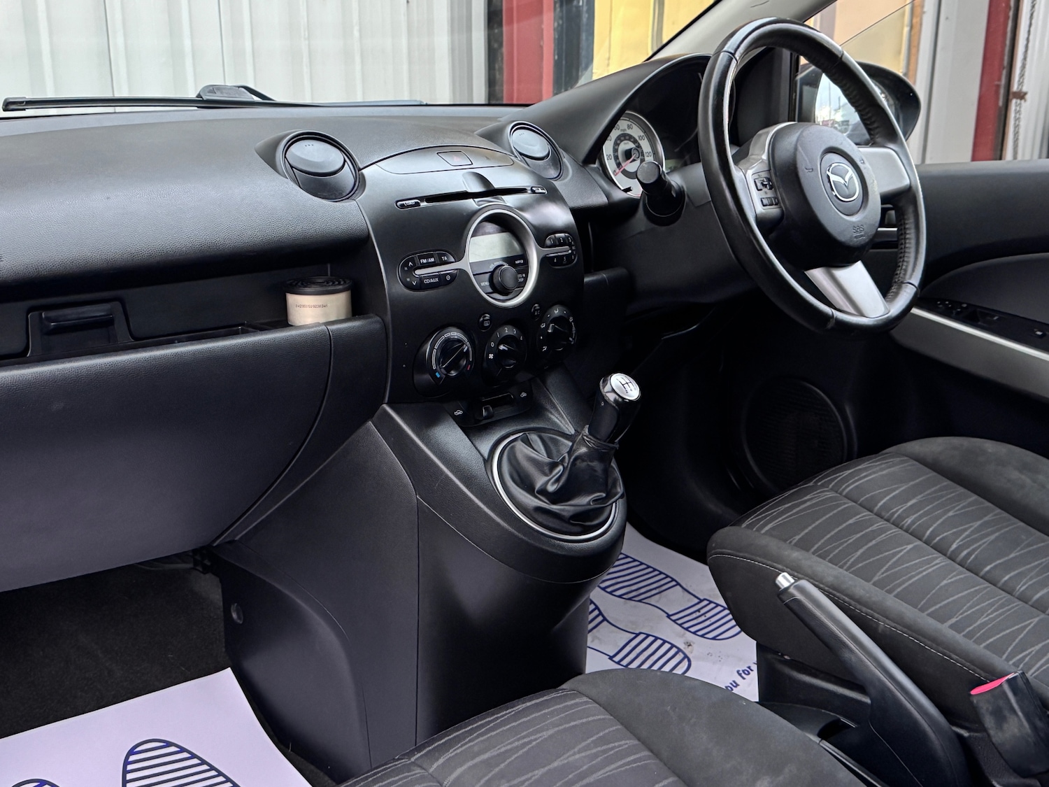 Used Mazda Mazda2 2010 for sale - 77101448: Photo 8