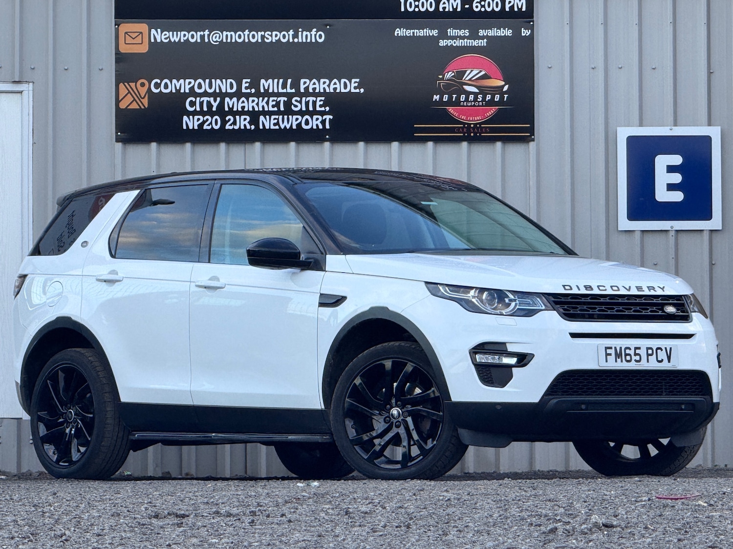 Used Land Rover Discovery Sport 2016 for sale - 76179095: Photo 3