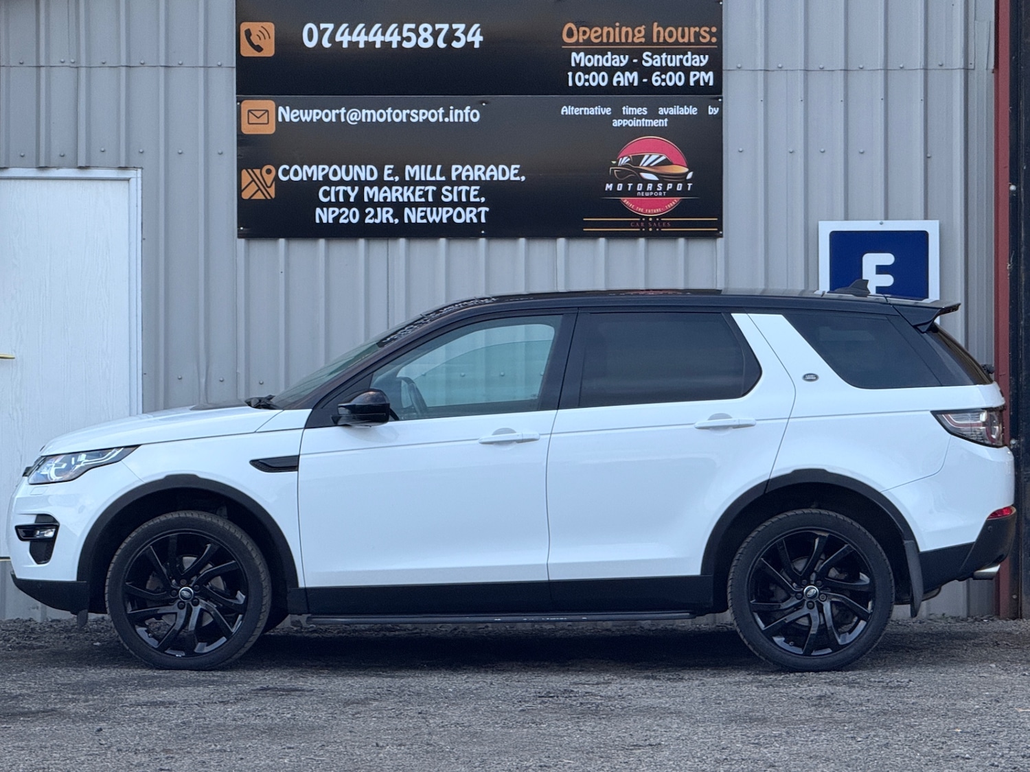 Used Land Rover Discovery Sport 2016 for sale - 76179095: Photo 8
