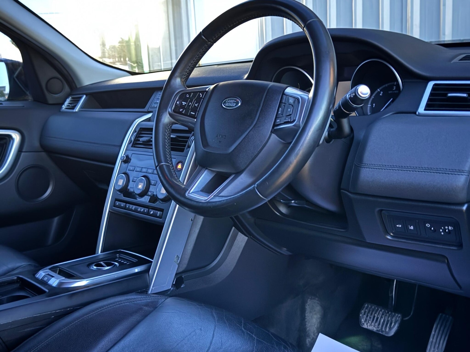 Used Land Rover Discovery Sport 2017 for sale - 76251212: Photo 13