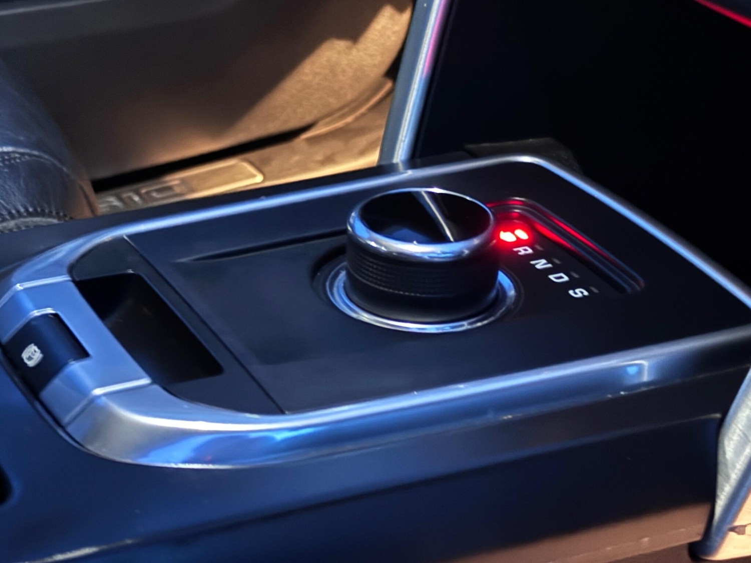 Used Land Rover Discovery Sport 2017 for sale - 76251212: Photo 14