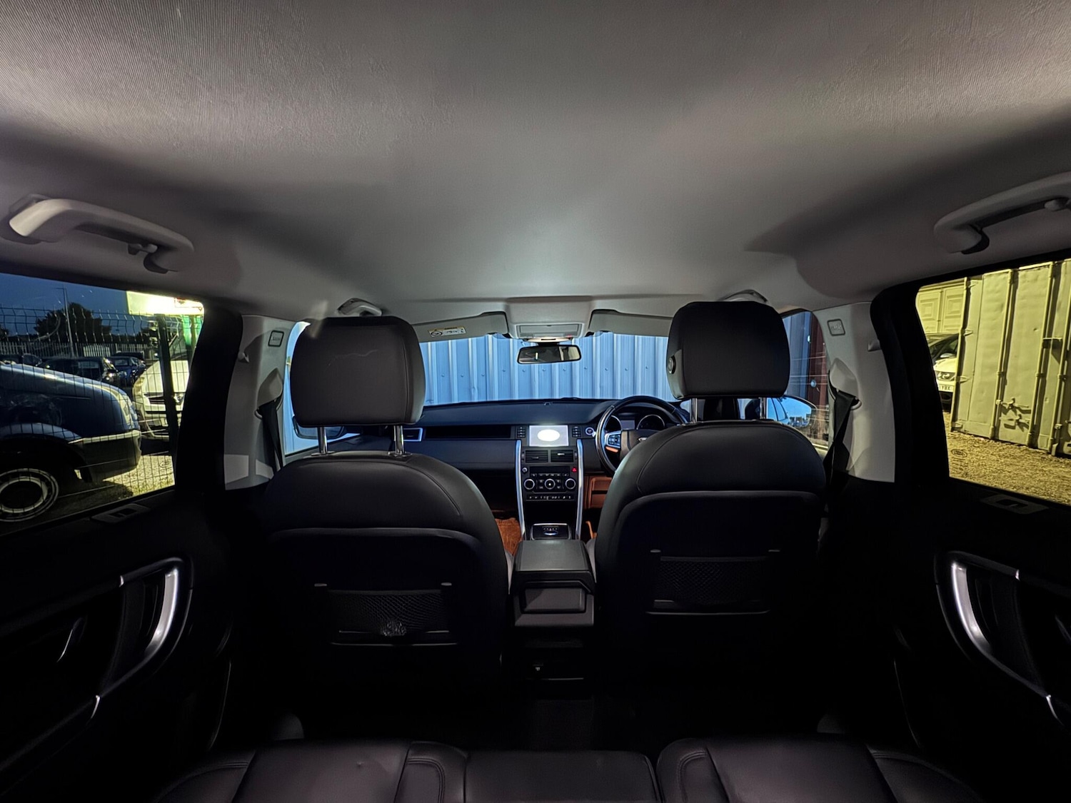 Used Land Rover Discovery Sport 2017 for sale - 76251212: Photo 16