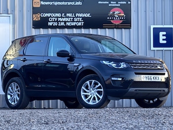 Used Land Rover Discovery Sport 2017 for sale - 76251212: Photo