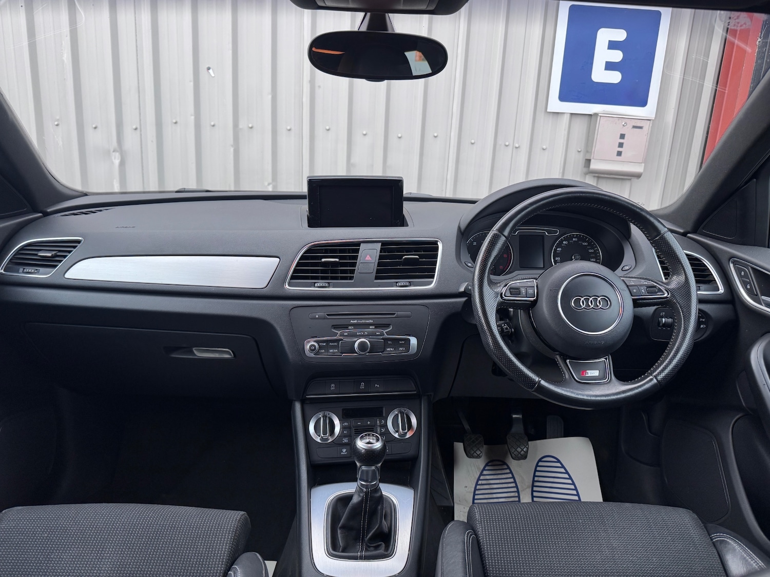 Used Audi Q3 2012 for sale - 77645672: Photo 14