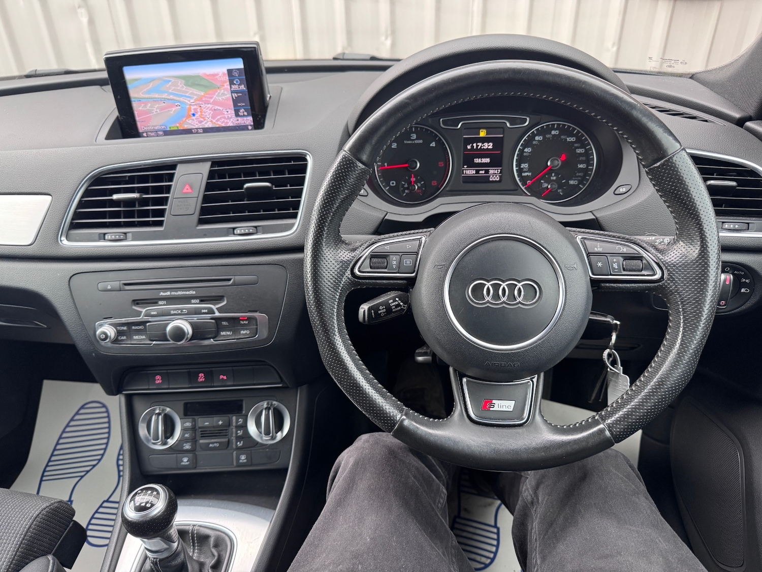 Used Audi Q3 2012 for sale - 77645672: Photo 18