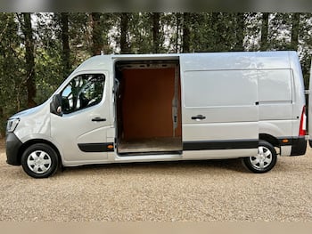Used Renault Master 2021 for sale - 79732209: Photo