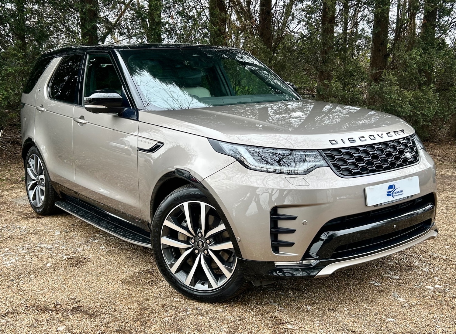 Used Land Rover Discovery 2021 for sale - 77423682: Photo 25