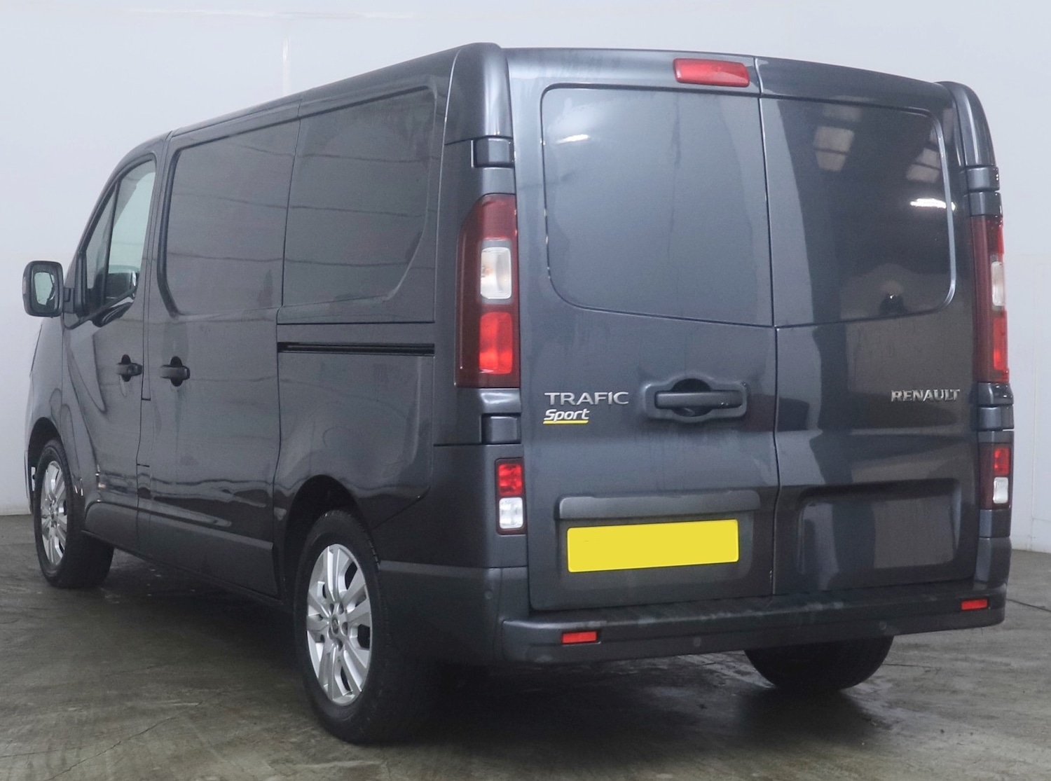 Used Renault Trafic 2022 for sale - 77833550: Photo 2