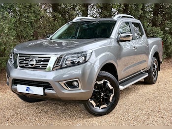 Used Nissan Navara 2020 for sale - 79735834: Photo