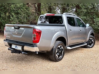 Used Nissan Navara 2020 for sale - 79735834: Photo