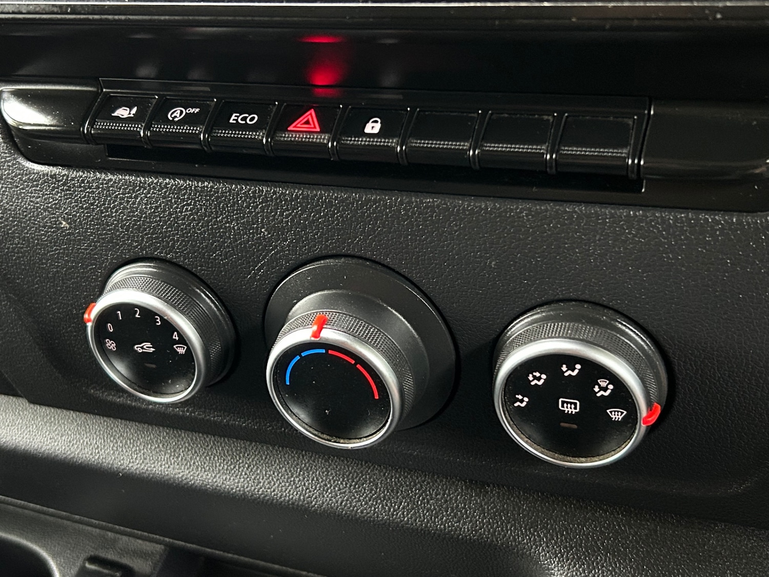 Used Renault Master 2019 for sale - 76630436: Photo 18