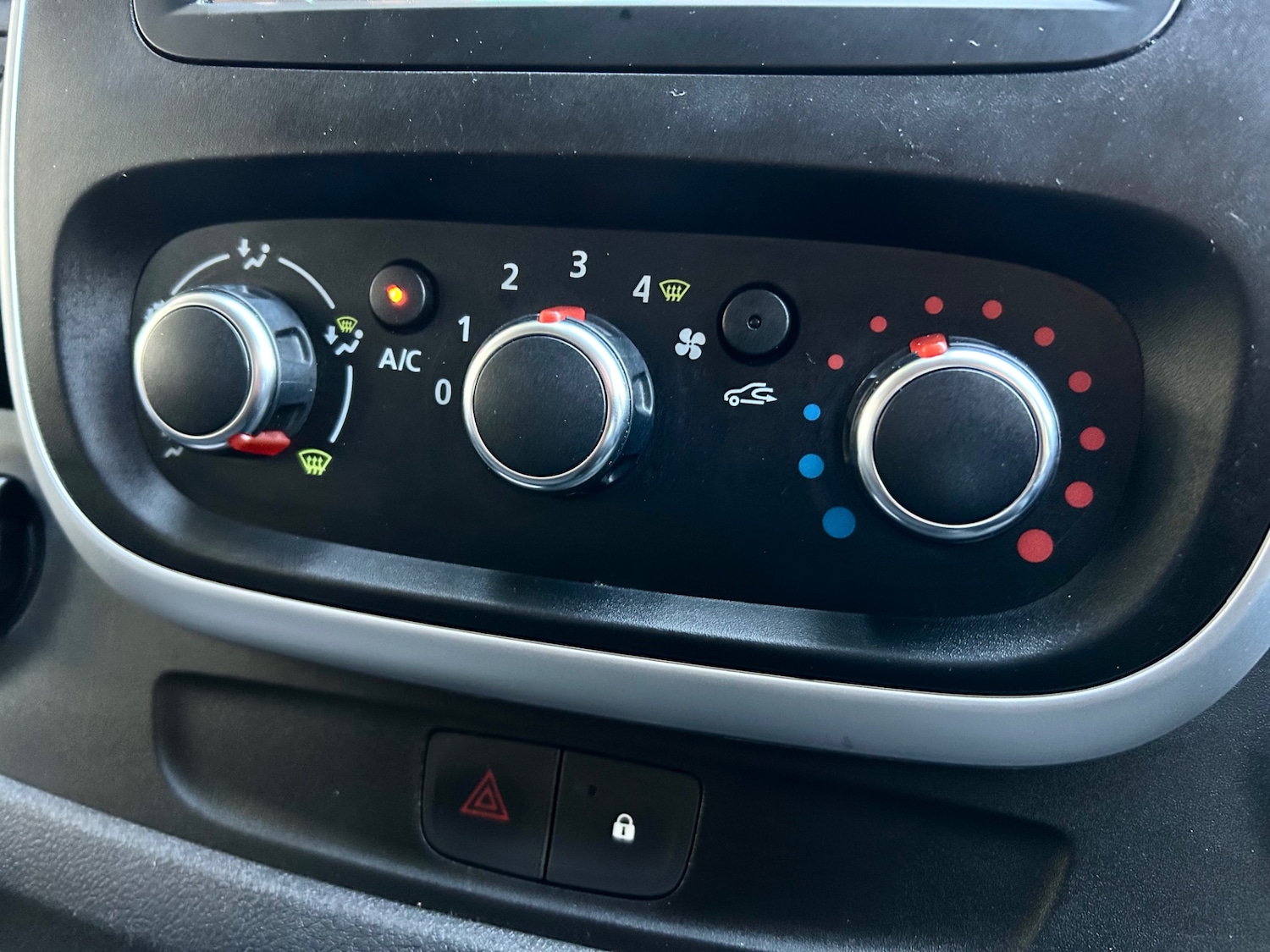 Used Renault Trafic 2021 for sale - 76718889: Photo 19