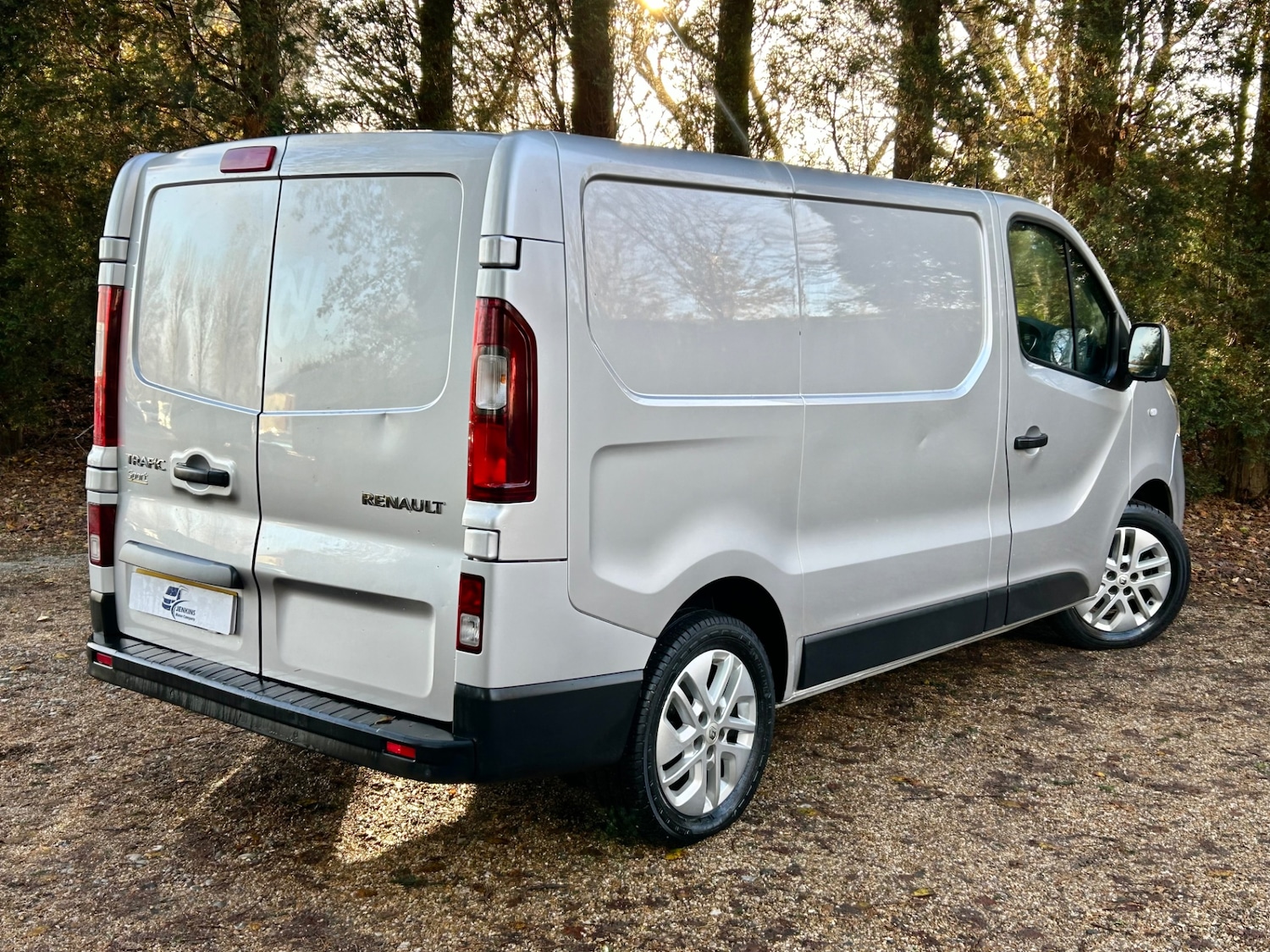 Used Renault Trafic 2021 for sale - 76718889: Photo 2