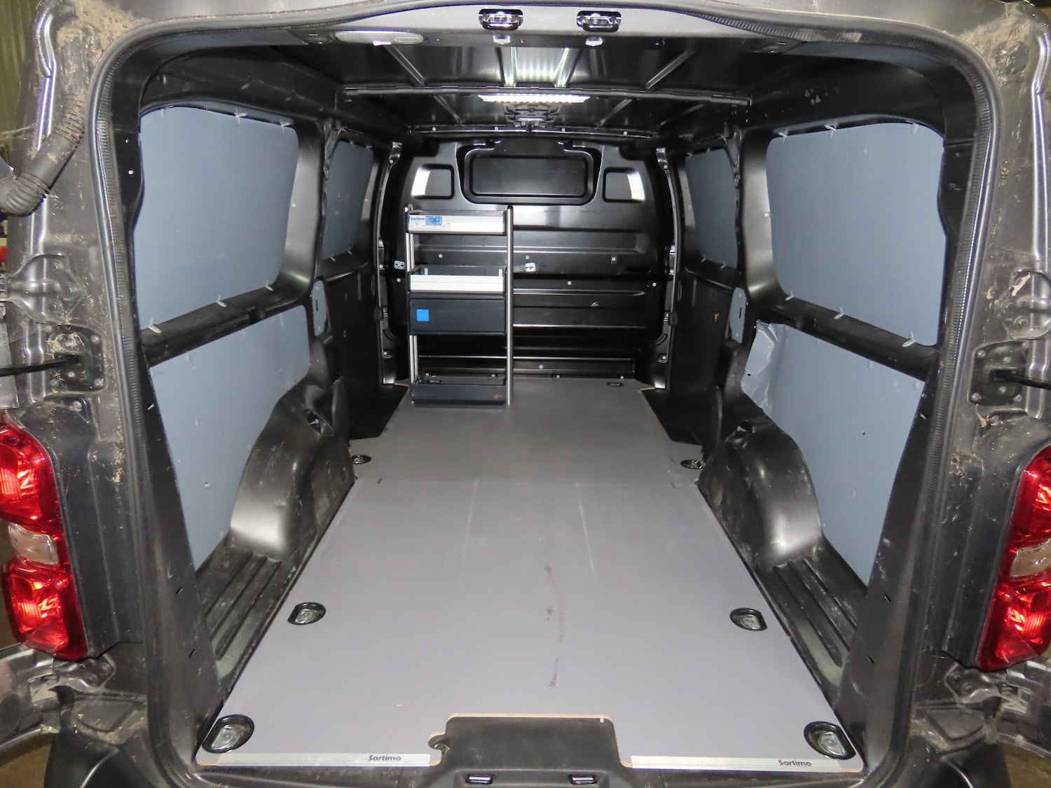 Used Vauxhall Vivaro 2022 for sale - 77326247: Photo 3