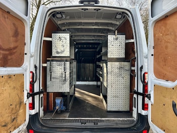 Used Renault Master 2022 for sale - 77950722: Photo