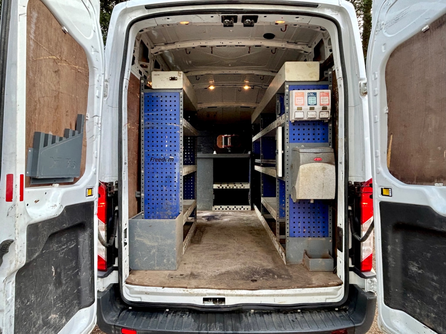 Used Ford Transit 2019 for sale - 76948746: Photo 2