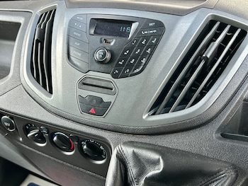 Used Ford Transit 2019 for sale - 76948746: Photo