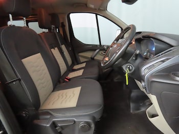 Used Ford Transit Custom 2018 for sale - 79439669: Photo