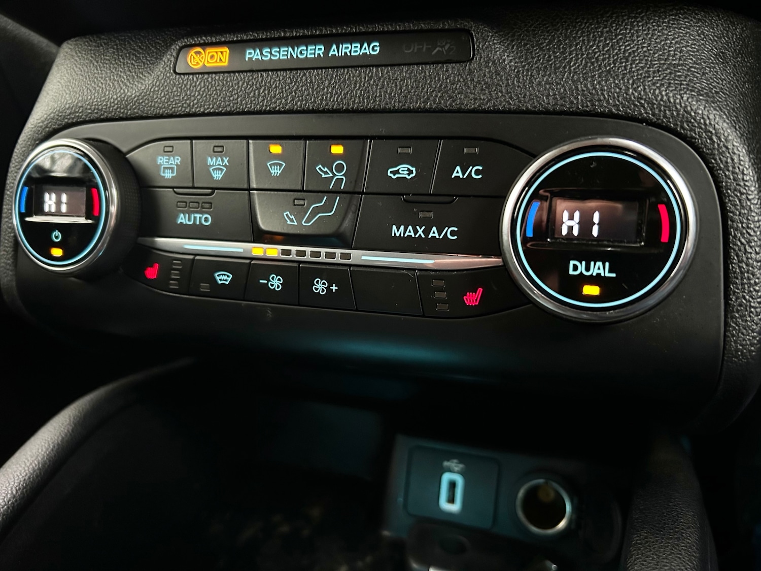 Used Ford Focus 2019 for sale - 76799489: Photo 13