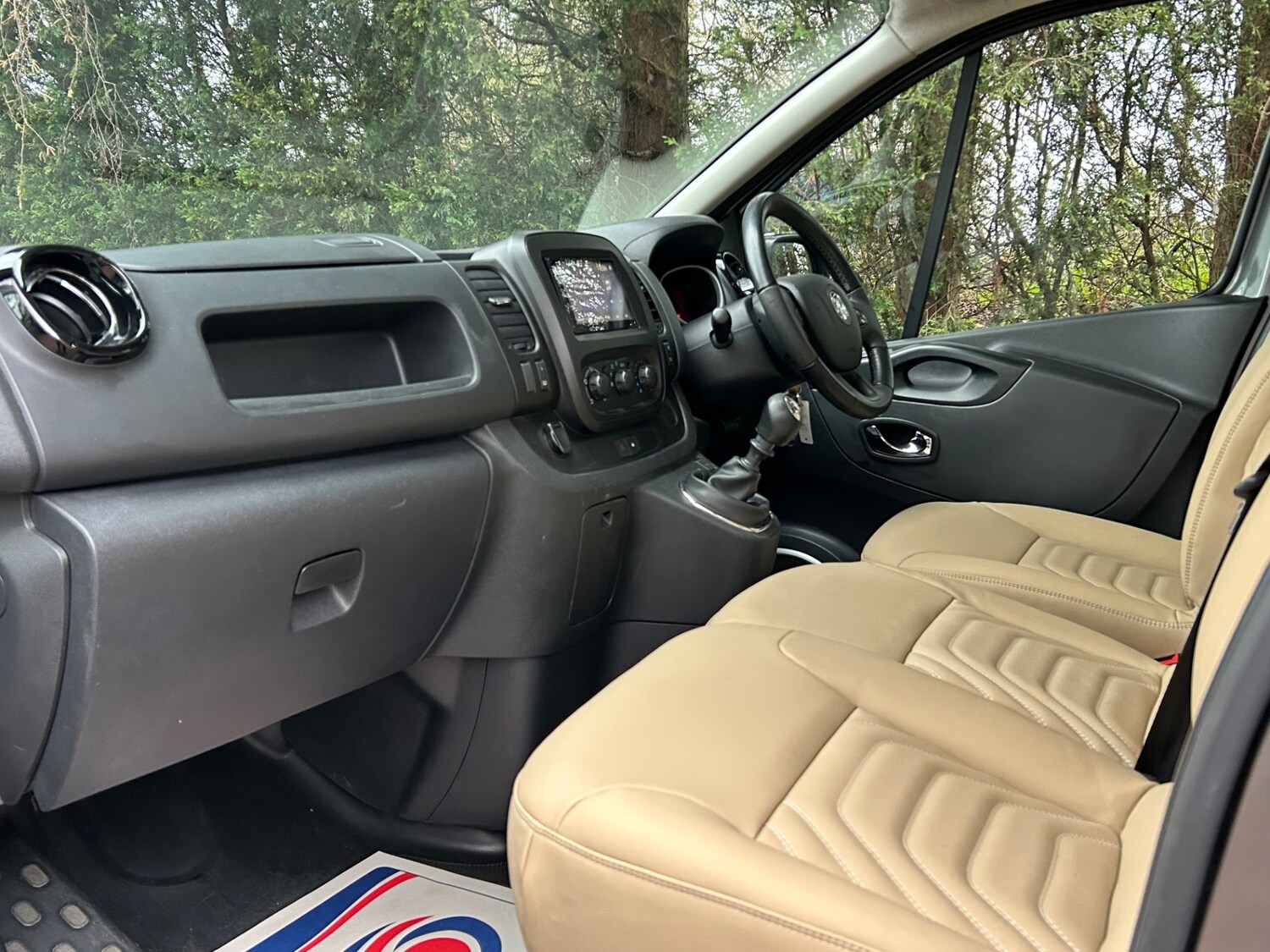 Used Vauxhall Vivaro 2018 for sale - 77392745: Photo 14