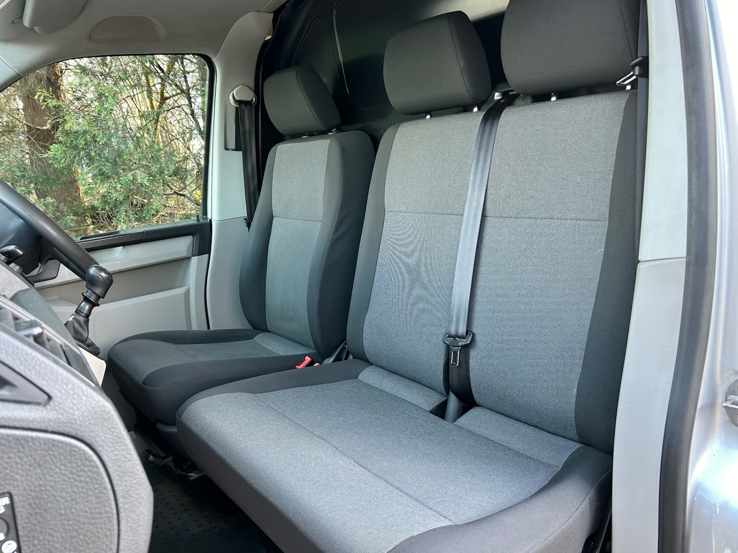 Used Volkswagen Transporter 2017 for sale - 77490247: Photo 11